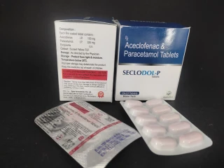 Aceclofenac and paracetamol tablet